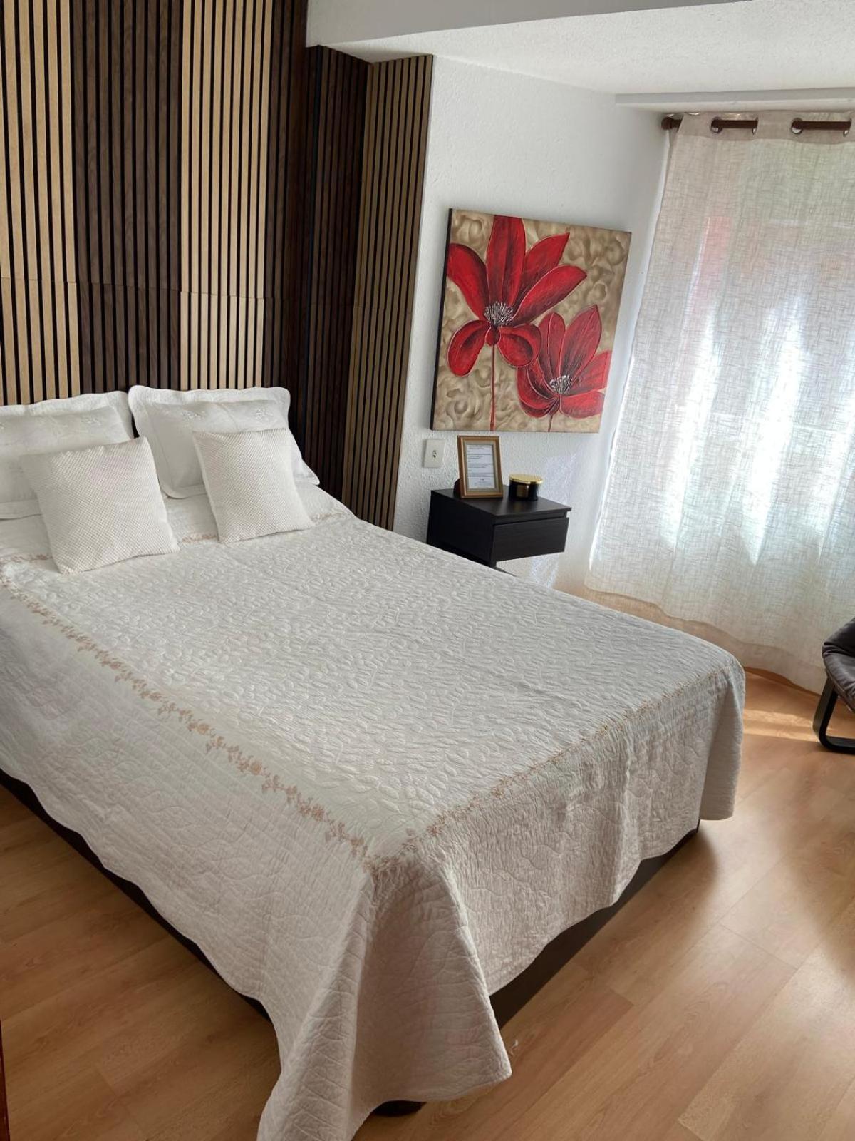 Un Lugar Para Descansar En อาลิกันเต ภายนอก รูปภาพ